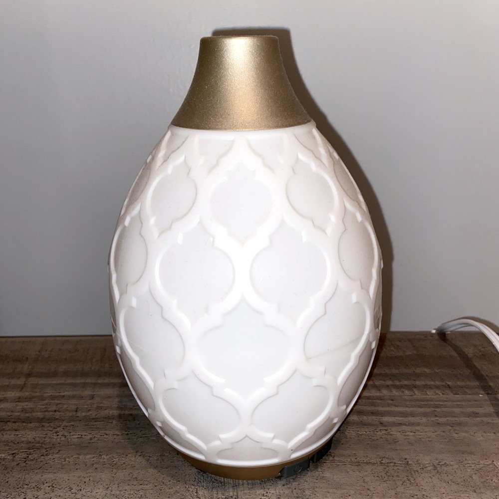 Essential Oil Diffuser